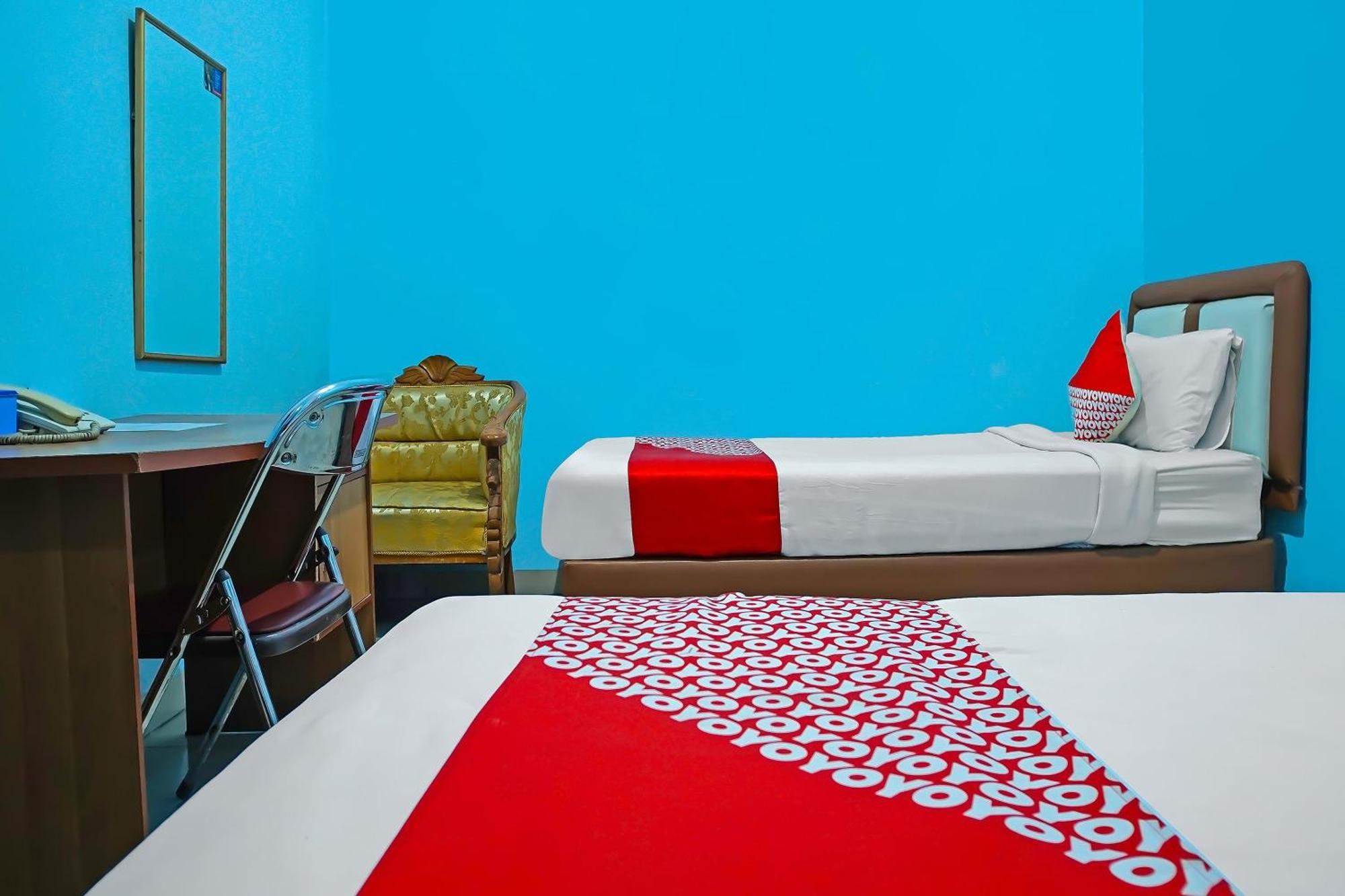 Oyo 92577 Hotel Sidikalang Near Kejaksaan Negeri Dairi ภายนอก รูปภาพ