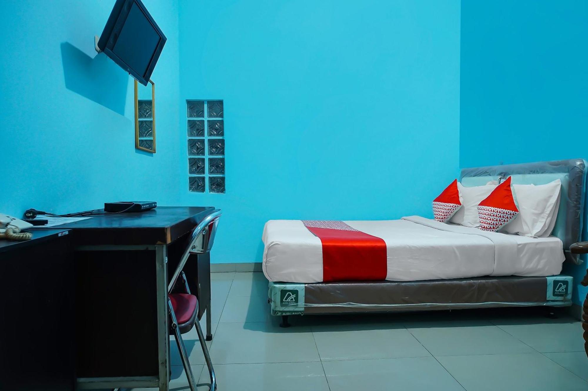 Oyo 92577 Hotel Sidikalang Near Kejaksaan Negeri Dairi ภายนอก รูปภาพ